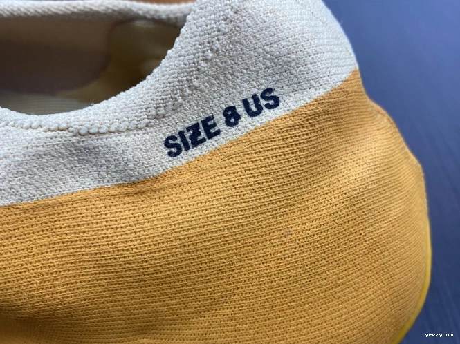 GW5353 Knit Sulfur Yeezy RNR Adidas 0817